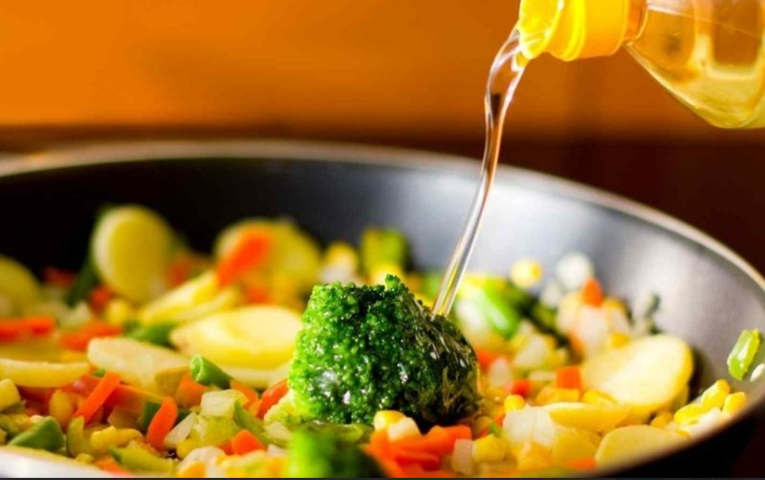 Dầu đậu nành COBA ứng dụng để chế biến các món chiên xào